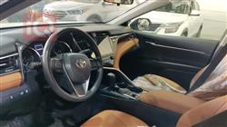 تۆیۆتا کامری